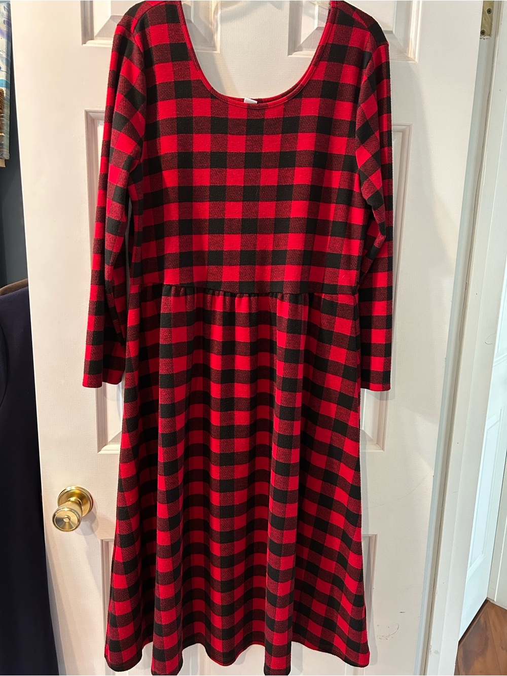 Women’s Red and Black Buffalo Plaid Long Sleeve Dress - Old Navy - size XL